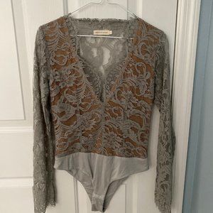 Lace bodysuit, new, sz. S